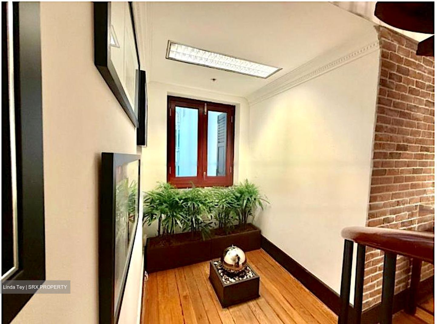 Uob Plaza (D1), Office #454027031